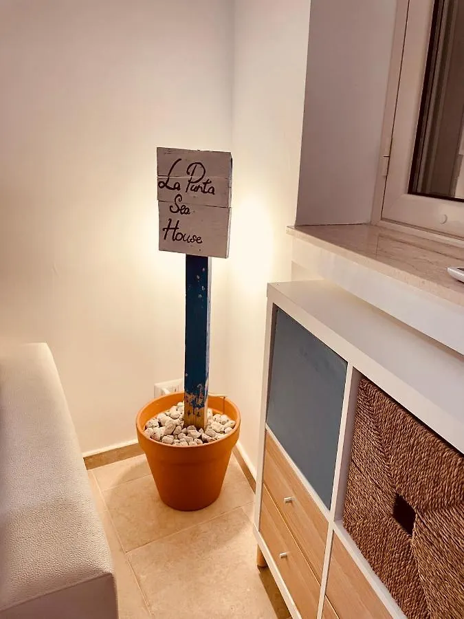 A 2 passi dal mare Torre Faro LA PUNTA SeaHouse Lejlighed Italien